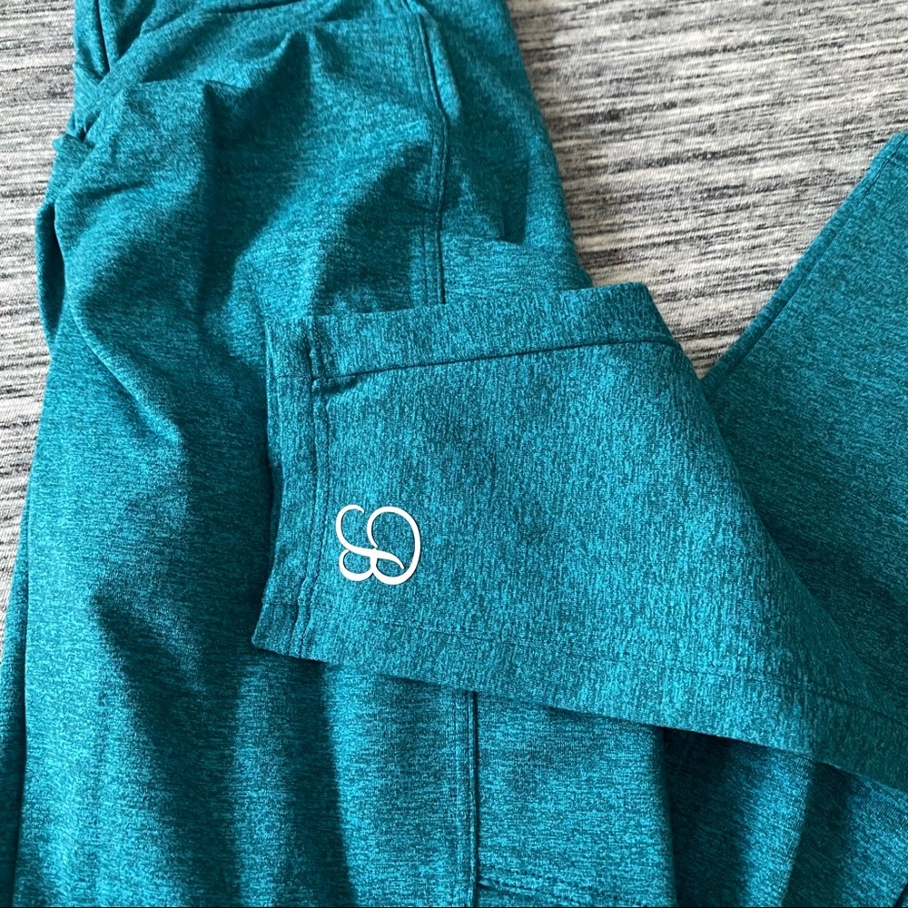 Teal High-Waist Performance Leggings - Picture 2 of 4